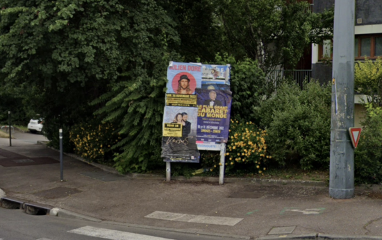 Panneau d'affichage libre